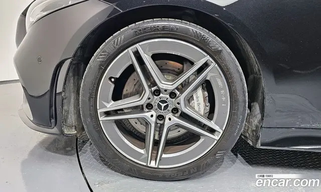 Mercedes-Benz CLS-Class 2019 1.9 автомат (гидро), миниатюра 5