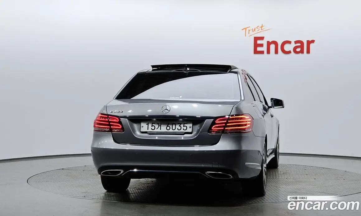 Mercedes-Benz E-Class 2014 3.5 автомат (гидро), фото 3 Mercedes-Benz E-Class 2014 3.5 автомат (гидро), фото 3