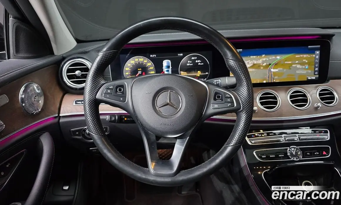 Mercedes-Benz E-Class 2016 2.0 автомат (гидро), фото 20 Mercedes-Benz E-Class 2016 2.0 автомат (гидро), фото 20