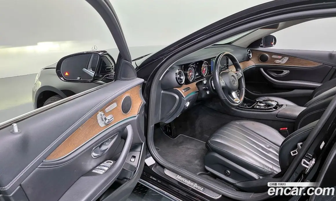 Mercedes-Benz E-Class 2017 1.9 автомат (гидро), фото 13