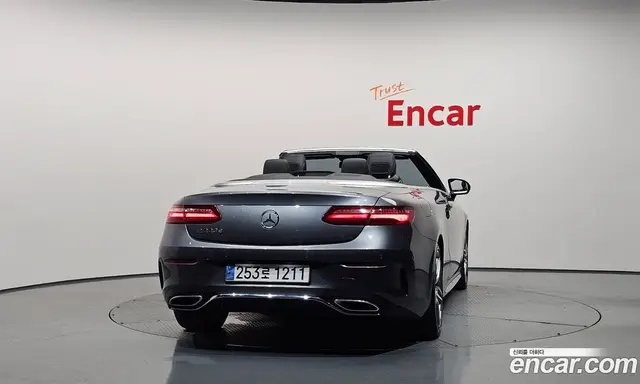 Mercedes-Benz E-Class 2018 1.9 автомат (гидро), миниатюра 4 Mercedes-Benz E-Class 2018 1.9 автомат (гидро), миниатюра 4
