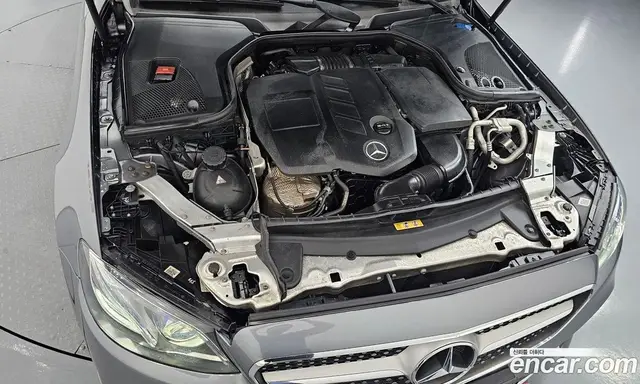 Mercedes-Benz E-Class 2018 1.9 автомат (гидро), миниатюра 6 Mercedes-Benz E-Class 2018 1.9 автомат (гидро), миниатюра 6