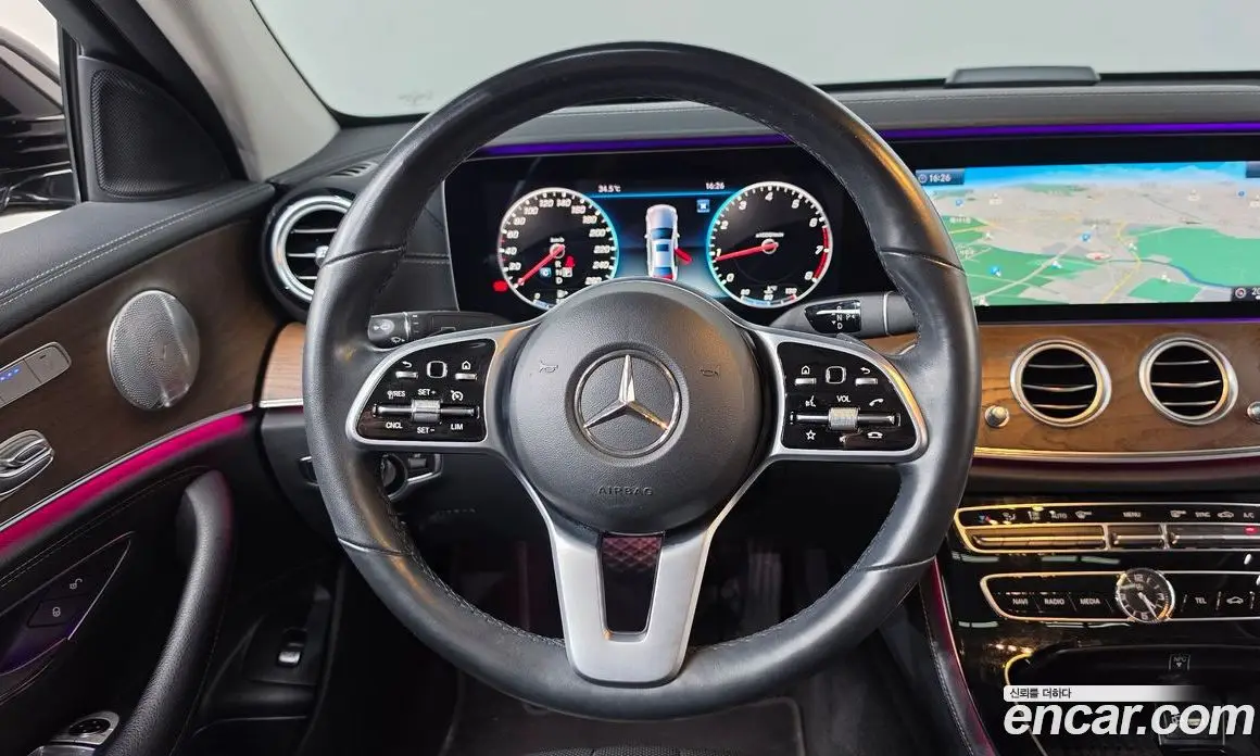 Mercedes-Benz E-Class 2018 2.0 автомат (гидро), фото 19