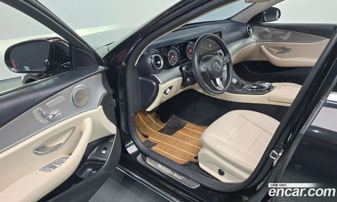Mercedes-Benz E-Class 2018 2.0 автомат (гидро), фото 13