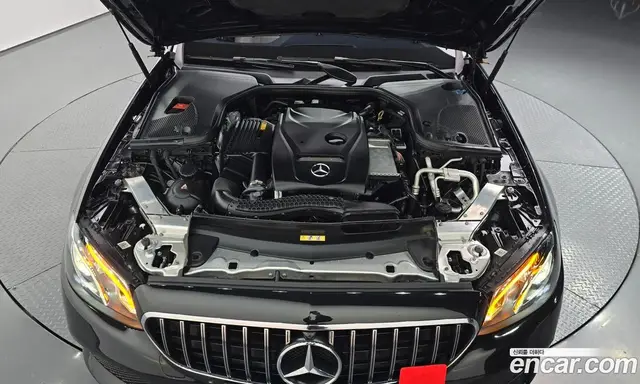 Mercedes-Benz E-Class 2018 2.0 автомат (гидро), миниатюра 6
