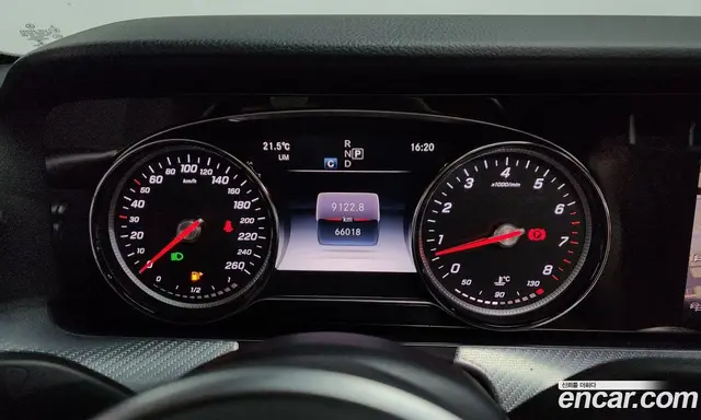 Mercedes-Benz E-Class 2020 2.0 автомат (гидро), миниатюра 11 Mercedes-Benz E-Class 2020 2.0 автомат (гидро), миниатюра 11