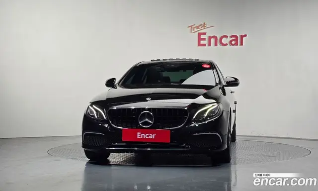 Mercedes-Benz E-Class 2020 2.0 автомат (гидро), миниатюра 3 Mercedes-Benz E-Class 2020 2.0 автомат (гидро), миниатюра 3