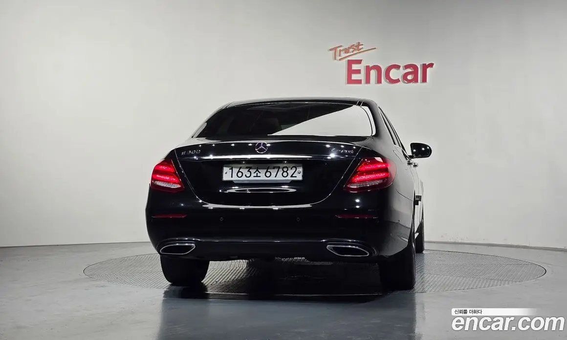 Mercedes-Benz E-Class 2020 2.0 автомат (гидро), фото 4 Mercedes-Benz E-Class 2020 2.0 автомат (гидро), фото 4