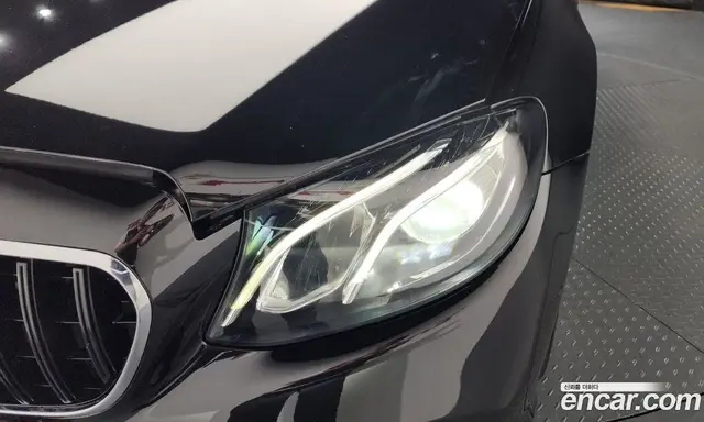 Mercedes-Benz E-Class 2020 2.0 автомат (гидро), миниатюра 8 Mercedes-Benz E-Class 2020 2.0 автомат (гидро), миниатюра 8