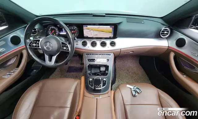 Mercedes-Benz E-Class 2020 2.0 автомат (гидро), миниатюра 10 Mercedes-Benz E-Class 2020 2.0 автомат (гидро), миниатюра 10