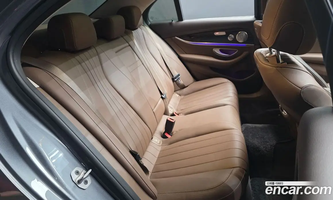Mercedes-Benz E-Class 2020 3.0 автомат (гидро), фото 17 Mercedes-Benz E-Class 2020 3.0 автомат (гидро), фото 17
