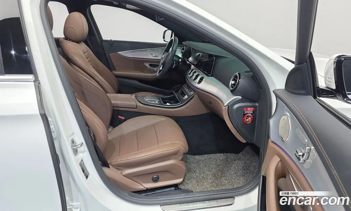 Mercedes-Benz E-Class 2021 2.0 автомат (гидро), фото 17 Mercedes-Benz E-Class 2021 2.0 автомат (гидро), фото 17
