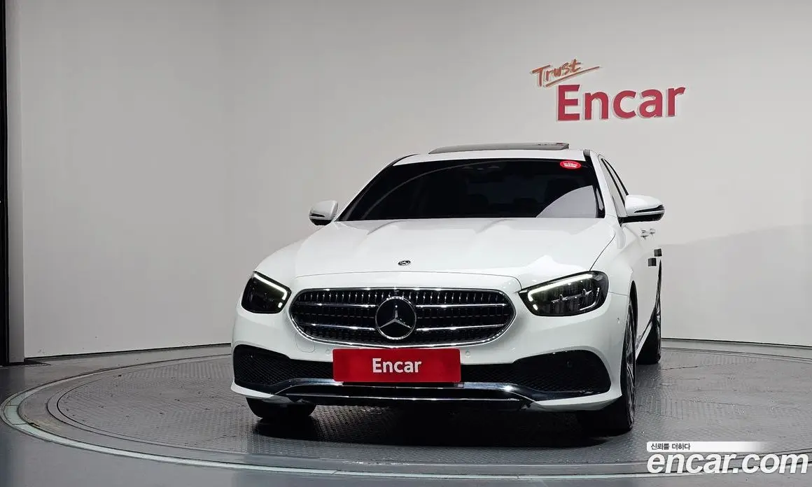 Mercedes-Benz E-Class 2022 2.0 автомат (гидро), фото 3 Mercedes-Benz E-Class 2022 2.0 автомат (гидро), фото 3