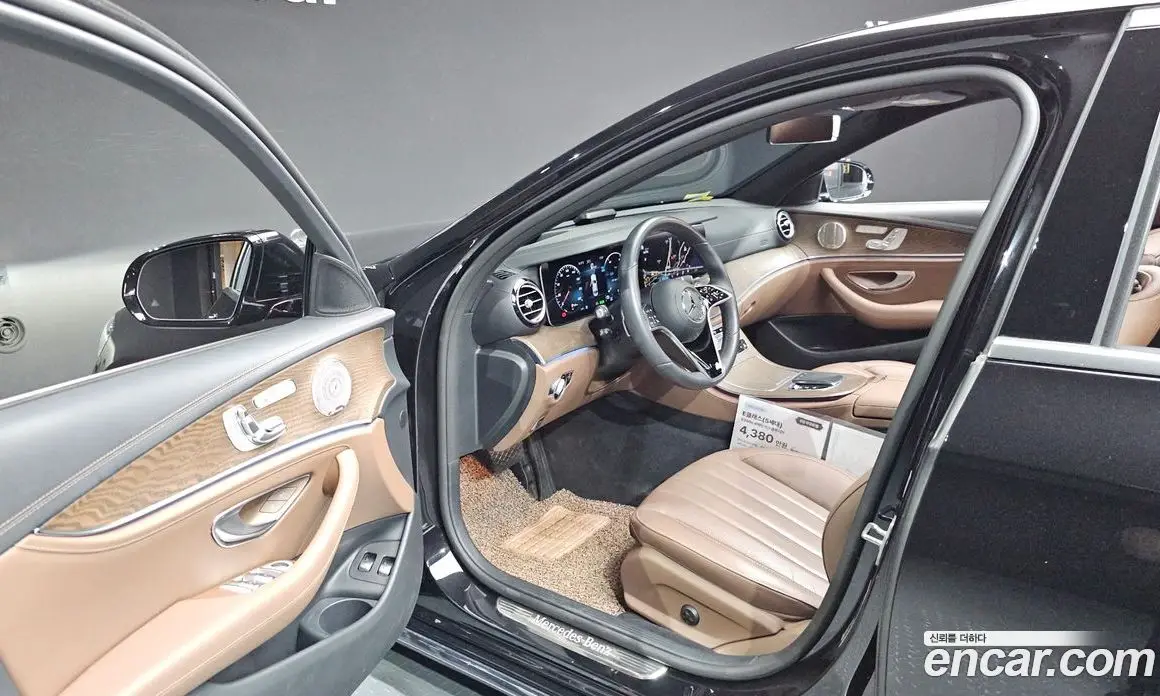 Mercedes-Benz E-Class 2023 2.0 автомат (гидро), фото 13 Mercedes-Benz E-Class 2023 2.0 автомат (гидро), фото 13