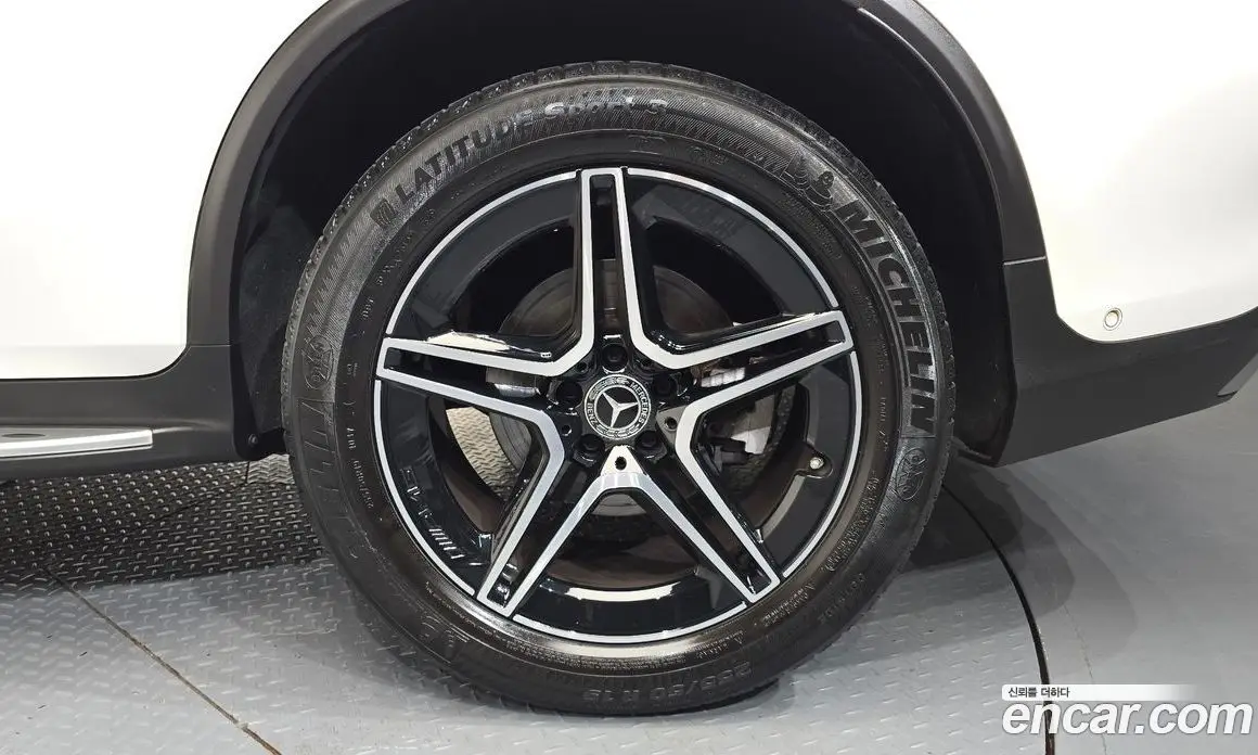 Mercedes-Benz GLC-Class 2020 2.0 автомат (гидро), фото 7 Mercedes-Benz GLC-Class 2020 2.0 автомат (гидро), фото 7