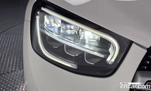 Mercedes-Benz GLC-Class 2020 2.0 автомат (гидро), миниатюра 8 Mercedes-Benz GLC-Class 2020 2.0 автомат (гидро), миниатюра 8