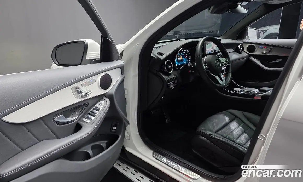 Mercedes-Benz GLC-Class 2021 2.0 автомат (гидро), фото 13