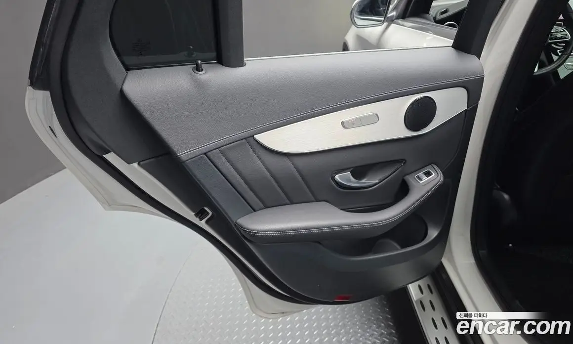 Mercedes-Benz GLC-Class 2021 2.0 автомат (гидро), фото 15