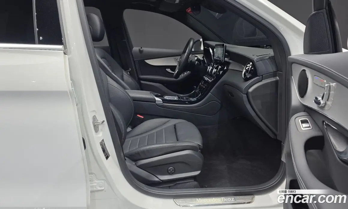 Mercedes-Benz GLC-Class 2021 2.0 автомат (гидро), фото 16