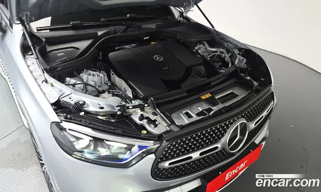 Mercedes-Benz GLC-Class 2025 2.0 автомат (гидро), миниатюра 5