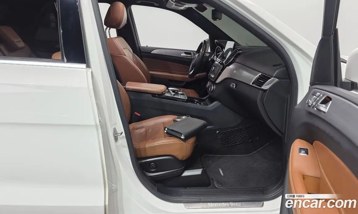 Mercedes-Benz GLE-Class 2018 3.0 автомат (гидро), фото 15