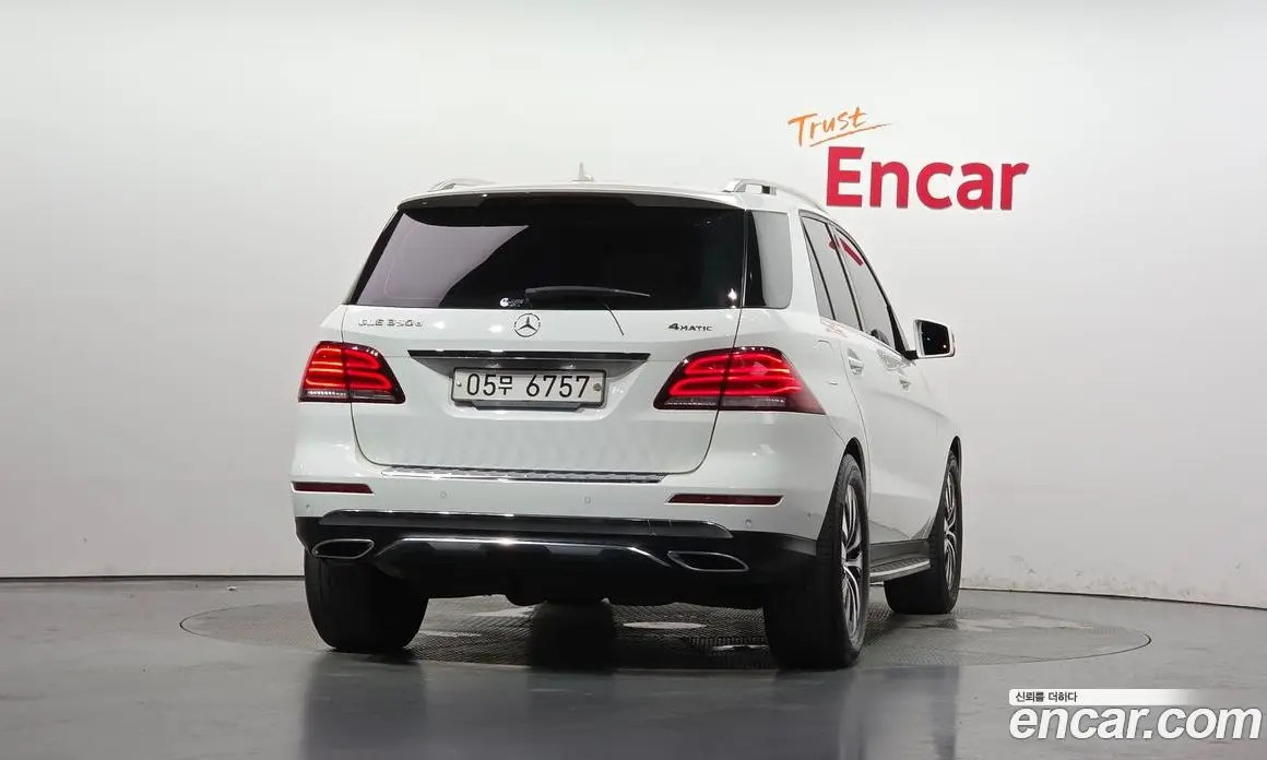 Mercedes-Benz GLE-Class 2018 3.0 автомат (гидро), фото 3