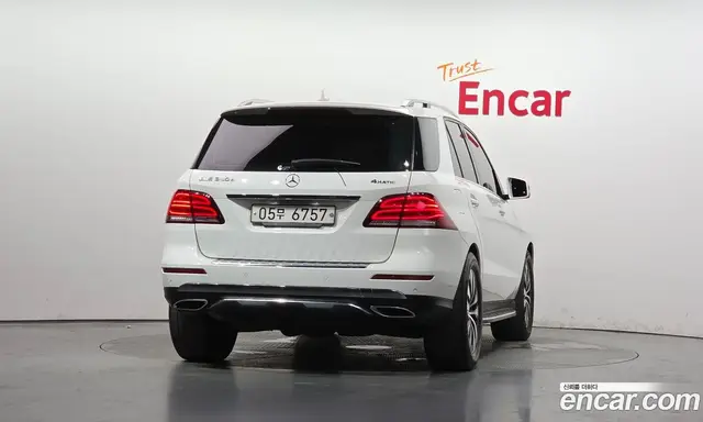 Mercedes-Benz GLE-Class 2018 3.0 автомат (гидро), миниатюра 3