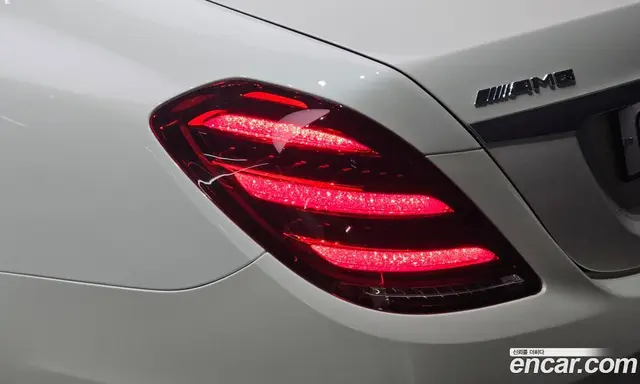 Mercedes-Benz S-Class 2018 4.0 автомат (гидро), миниатюра 9
