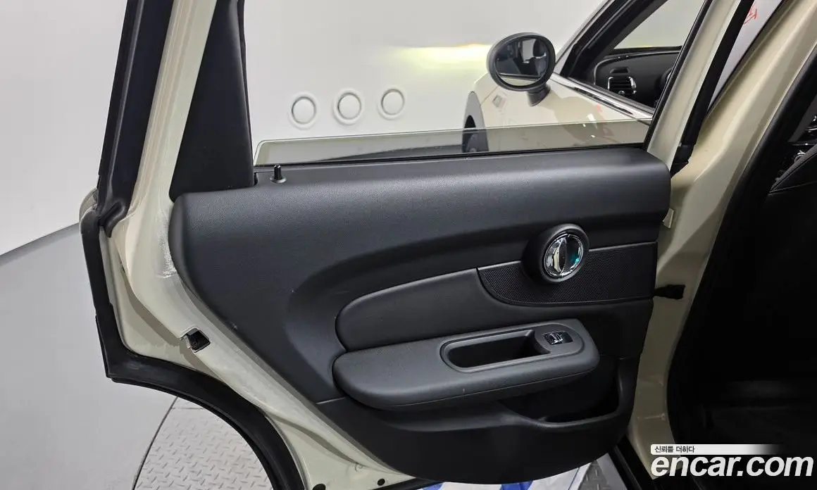 Mini Clubman 2019 1.5 автомат (гидро), фото 15 Mini Clubman 2019 1.5 автомат (гидро), фото 15