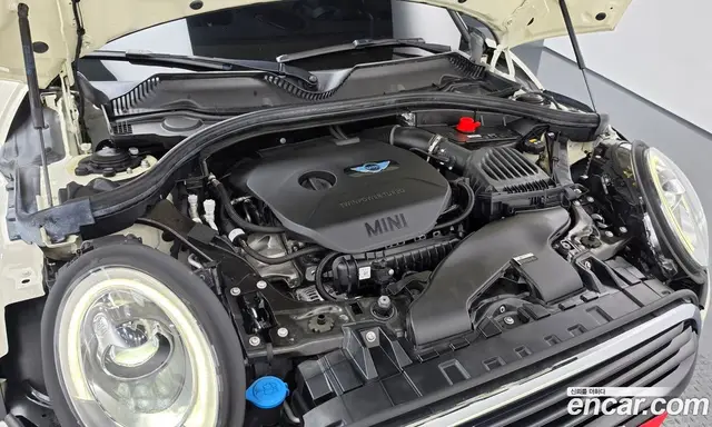 Mini Clubman 2019 1.5 автомат (гидро), миниатюра 6 Mini Clubman 2019 1.5 автомат (гидро), миниатюра 6
