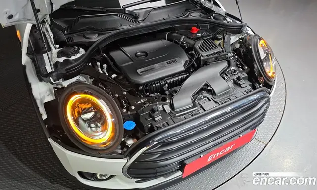 Mini Clubman 2023 1.5 автомат (гидро), миниатюра 6 Mini Clubman 2023 1.5 автомат (гидро), миниатюра 6