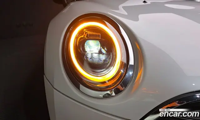 Mini Clubman 2023 1.5 автомат (гидро), миниатюра 8 Mini Clubman 2023 1.5 автомат (гидро), миниатюра 8