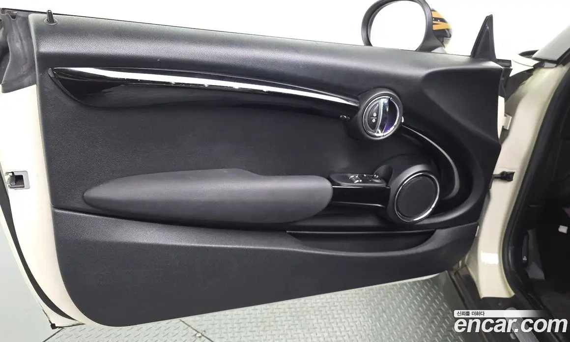 Mini Cooper 2016 1.5 автомат (гидро), фото 13 Mini Cooper 2016 1.5 автомат (гидро), фото 13