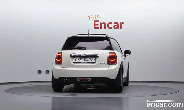 Mini Cooper 2016 1.5 автомат (гидро), миниатюра 3 Mini Cooper 2016 1.5 автомат (гидро), миниатюра 3