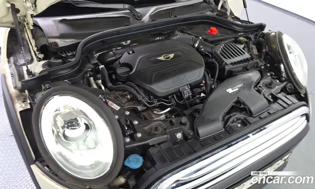Mini Cooper 2016 1.5 автомат (гидро), миниатюра 5 Mini Cooper 2016 1.5 автомат (гидро), миниатюра 5