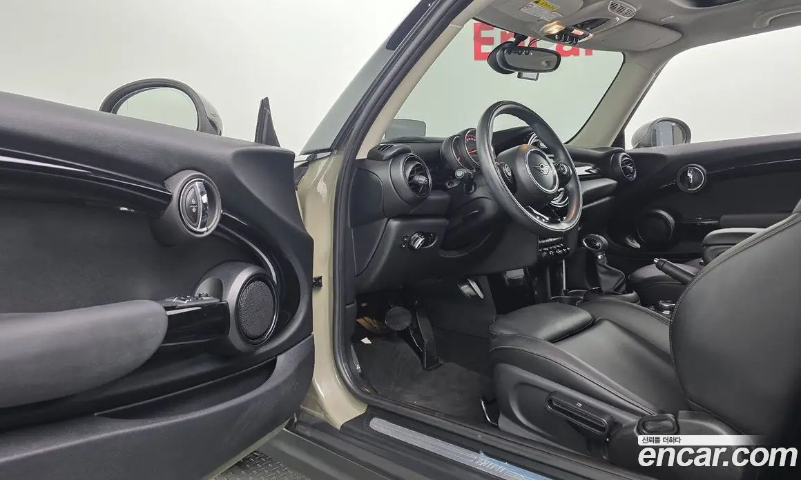Mini Cooper 2019 1.5 автомат (гидро), фото 16