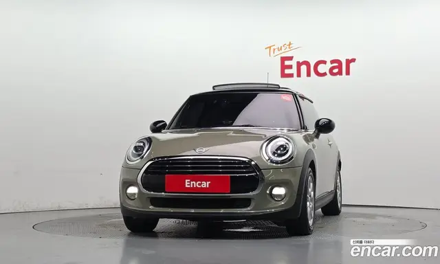 Mini Cooper 2019 1.5 автомат (гидро), миниатюра 3