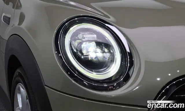 Mini Cooper 2019 1.5 автомат (гидро), миниатюра 8