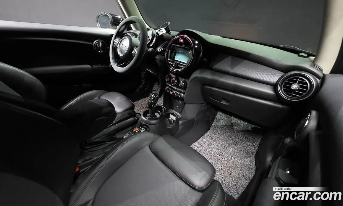 Mini Cooper 2019 1.5 автомат (гидро), фото 10