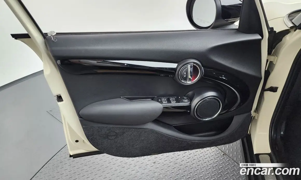 Mini Cooper 2020 2.0 автомат (гидро), фото 14