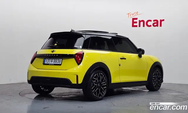 Mini Cooper 2025 2.0 автомат (гидро), миниатюра 2 Mini Cooper 2025 2.0 автомат (гидро), миниатюра 2