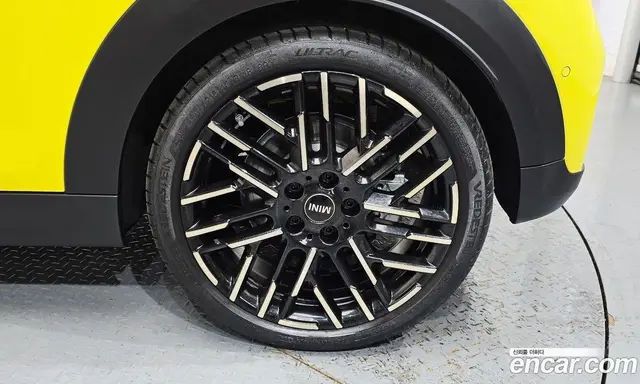 Mini Cooper 2025 2.0 автомат (гидро), миниатюра 7 Mini Cooper 2025 2.0 автомат (гидро), миниатюра 7