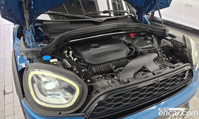 Mini Countryman 2020 2.0 автомат (гидро), миниатюра 6