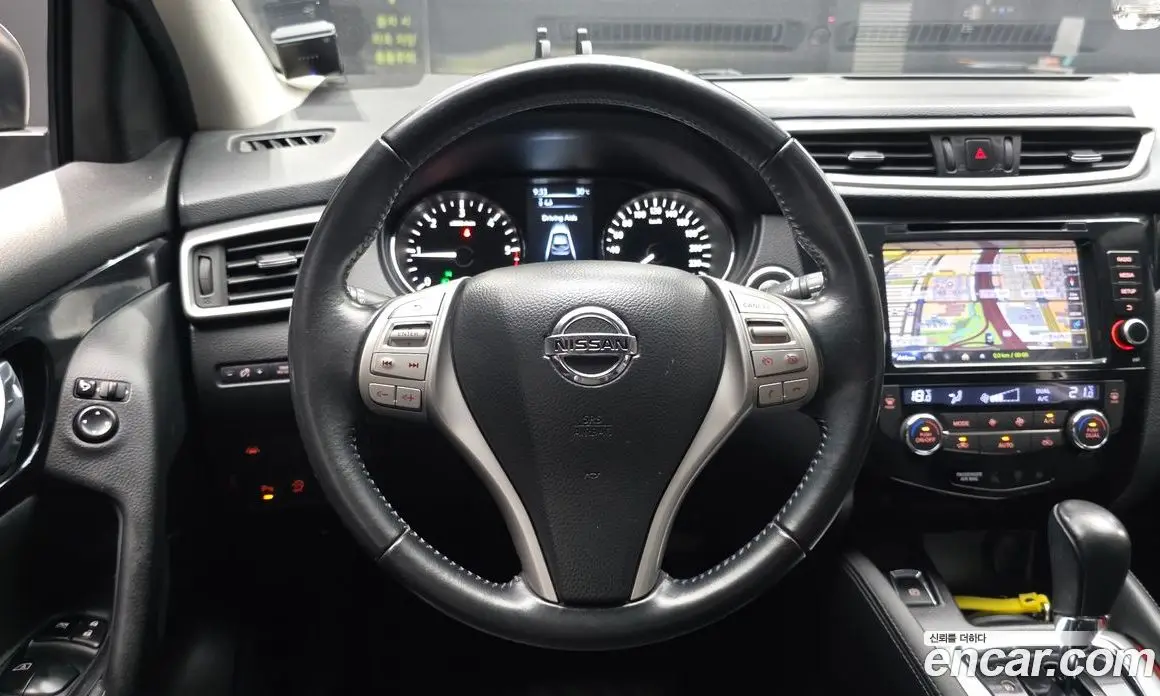Nissan Qashqai 2015 1.6 автомат (гидро), фото 13