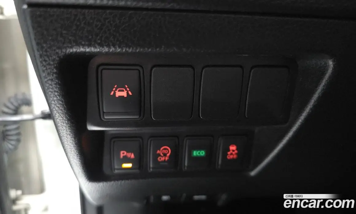 Nissan Qashqai 2015 1.6 автомат (гидро), фото 19