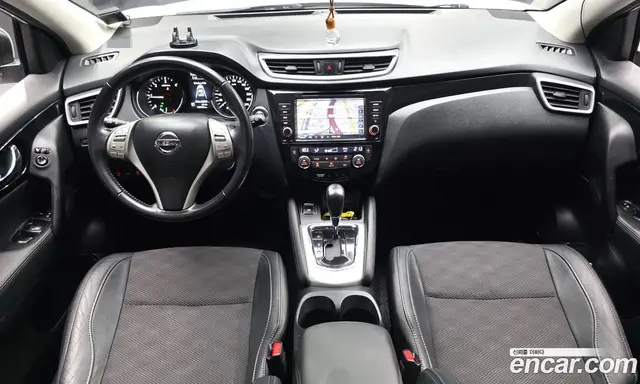 Nissan Qashqai 2015 1.6 автомат (гидро), миниатюра 7