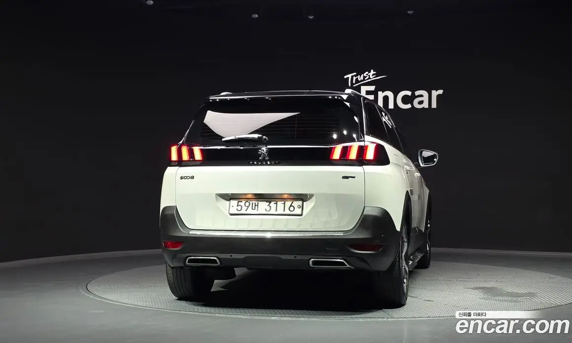 Peugeot 5008 2017 2.0 автомат (гидро), фото 4 Peugeot 5008 2017 2.0 автомат (гидро), фото 4