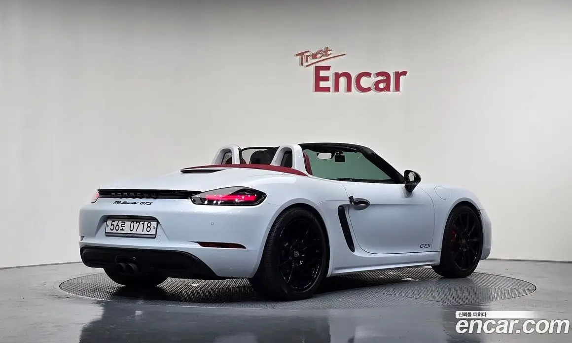 Porsche 718 2017 2.5 автомат (гидро), фото 1 Porsche 718 2017 2.5 автомат (гидро), фото 1