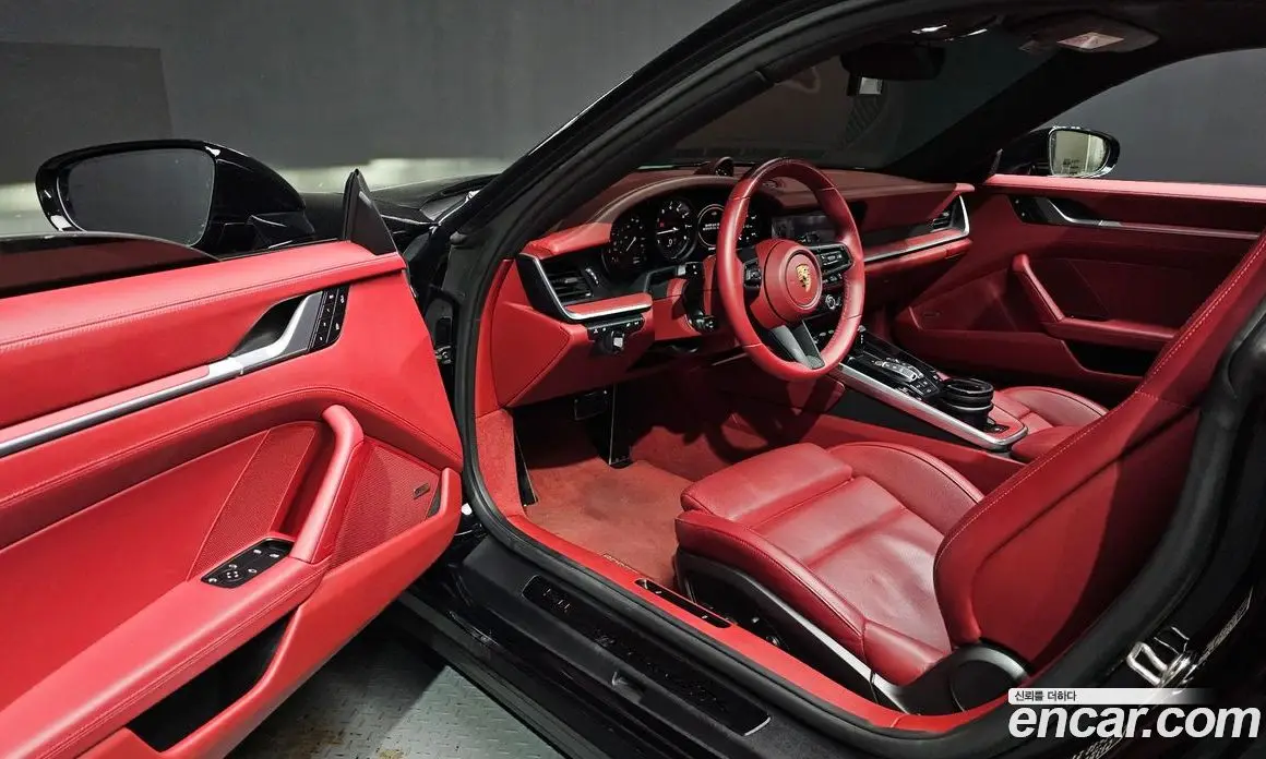 Porsche 911 2023 3.0 автомат (гидро), фото 13 Porsche 911 2023 3.0 автомат (гидро), фото 13