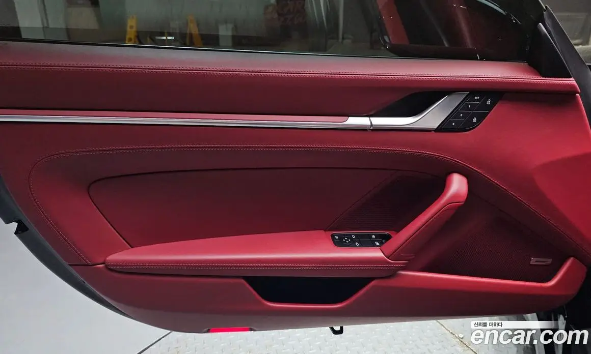 Porsche 911 2023 3.0 автомат (гидро), фото 14 Porsche 911 2023 3.0 автомат (гидро), фото 14